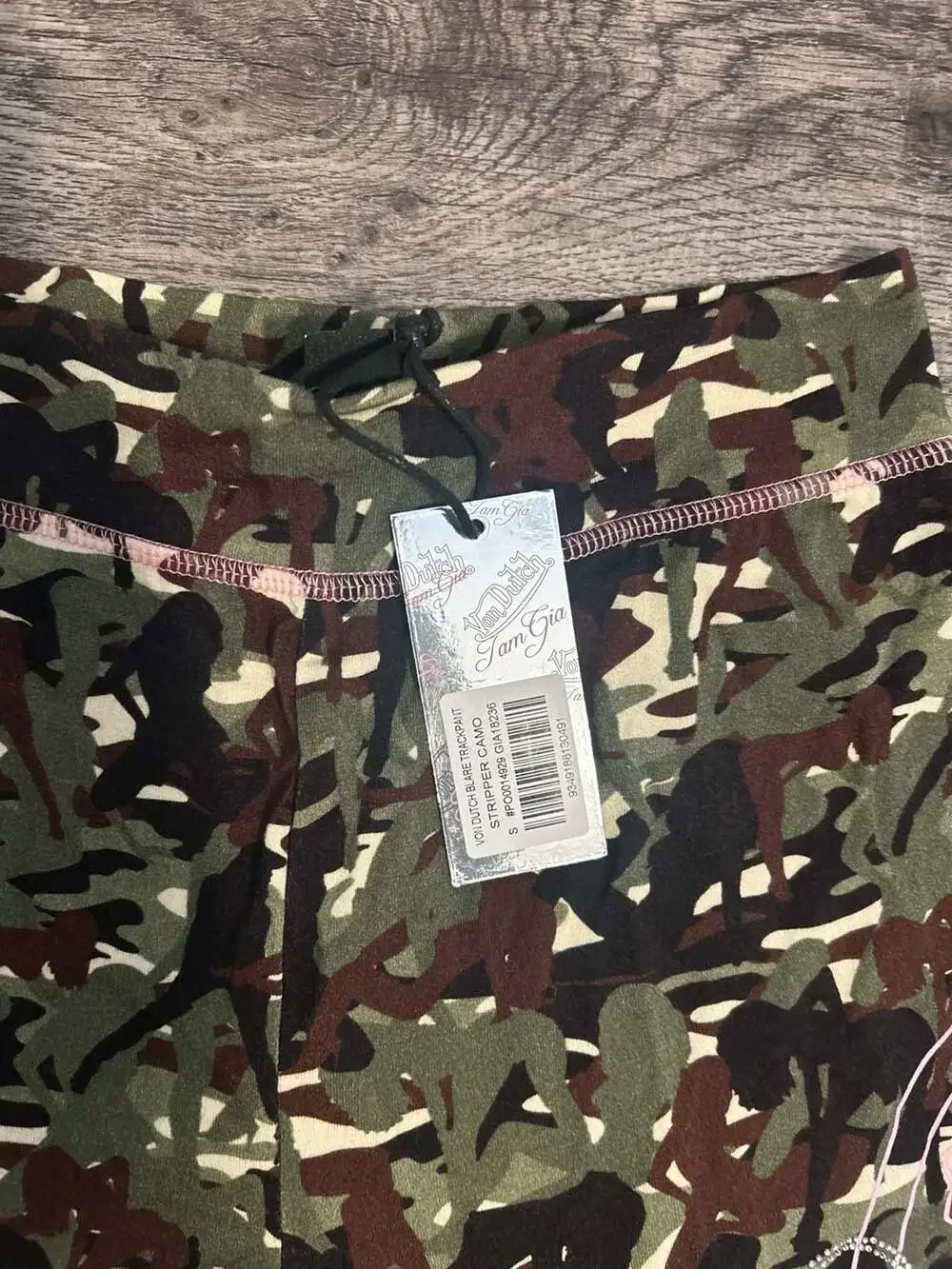 I.AM.GIA x Von Dutch Blare Trackpant Stripper Camo - Picture 3 of 5
